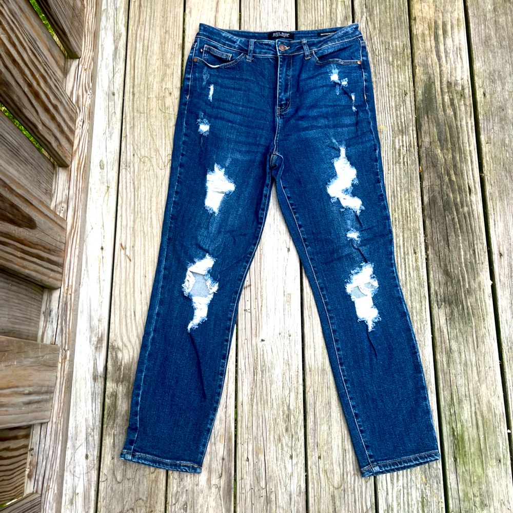Judy Blue Distressed Stretchy Blue Boyfriend Fit Denim Jeans Size 11/ 30